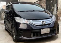 Honda Freed Hybrid 2012