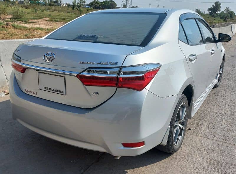 Toyota Corolla Altis 2018 5