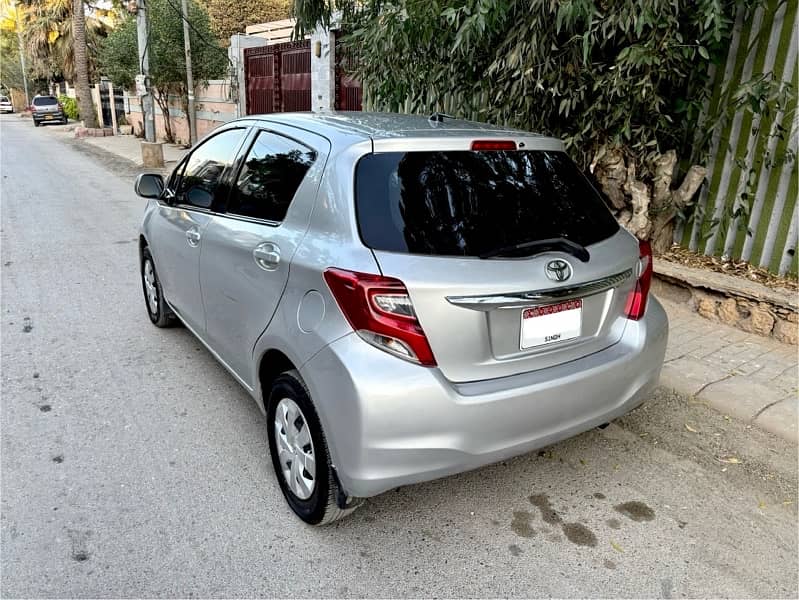 Toyota Vitz 2015 1