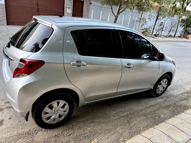 Toyota Vitz 2015 7