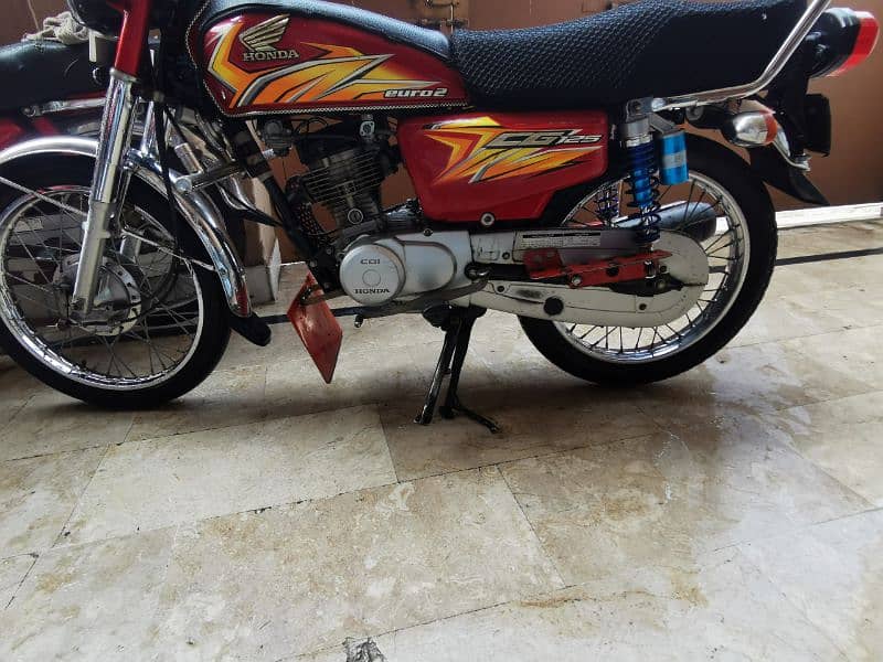 Honda CG 125 9