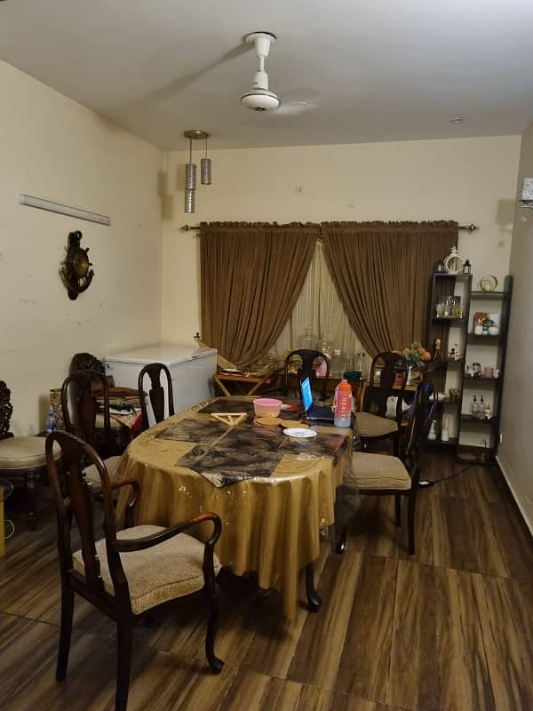 1KANAL OWNER USED HOUSE FOR SALE IN WAPDA TOWN PHASE 1 6 BEDROOM 14