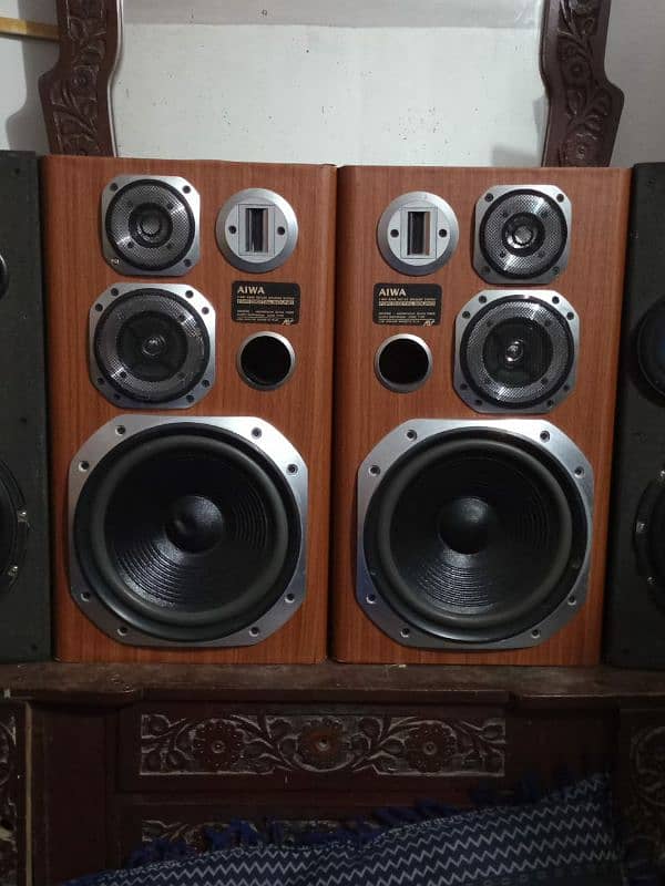 Aiwa wofar speaker 1