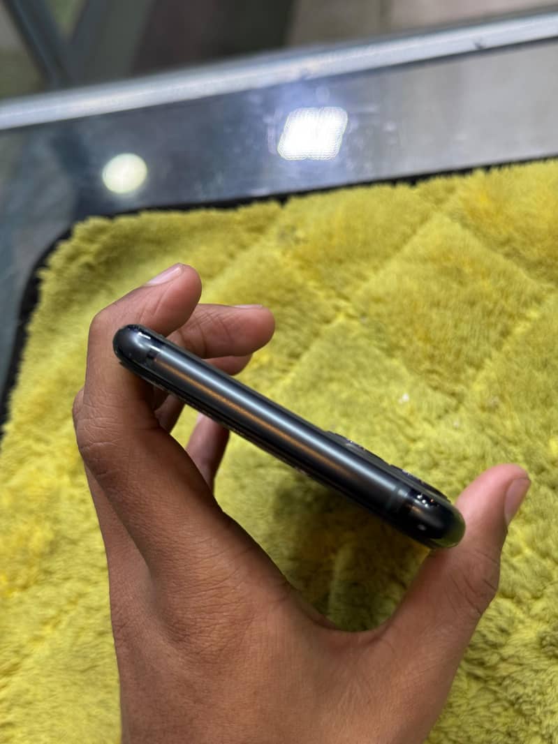 iPhone 11 Pro Pta Approved 3