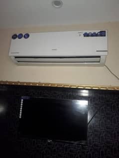 ChiQ 1 ton Inverter Ac