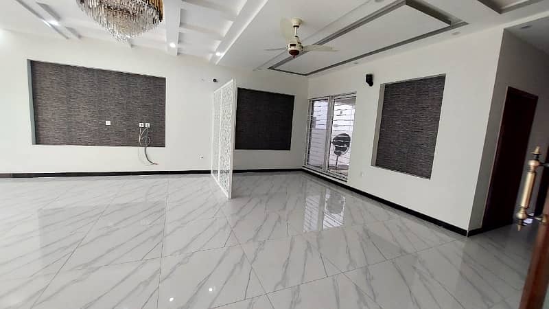 Owner Build Kanal Modern House FOR sale With Basment 5