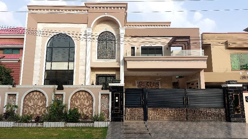 1 KANAL NEW MODERN DESIGN HOUSE FOR SALE 6 BEDROOM 3