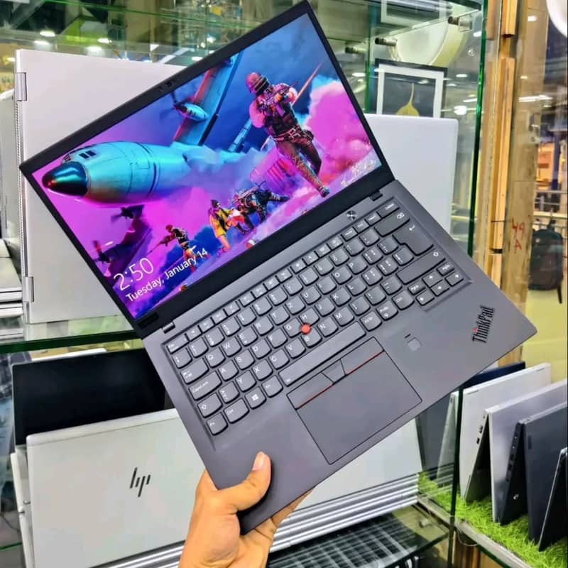 "Slim, Sleek, and Super-Powered: Lenovo X1 Carbon" Laptop With 8GB RAM 0