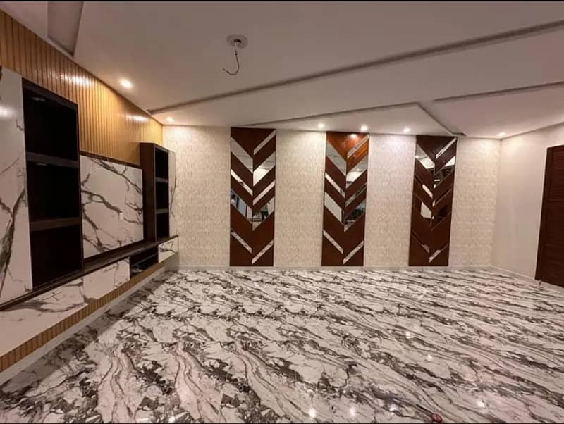 1 KANAL NEW ULTRA MODERN DOUBLE HEIGHT LOBBY 7 BEDROOMS FOR SALE 6