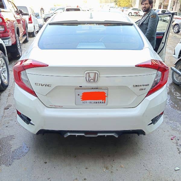 Honda Civic Standard 2017 4