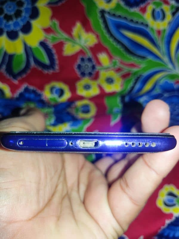 Vivo V15 Pro 7