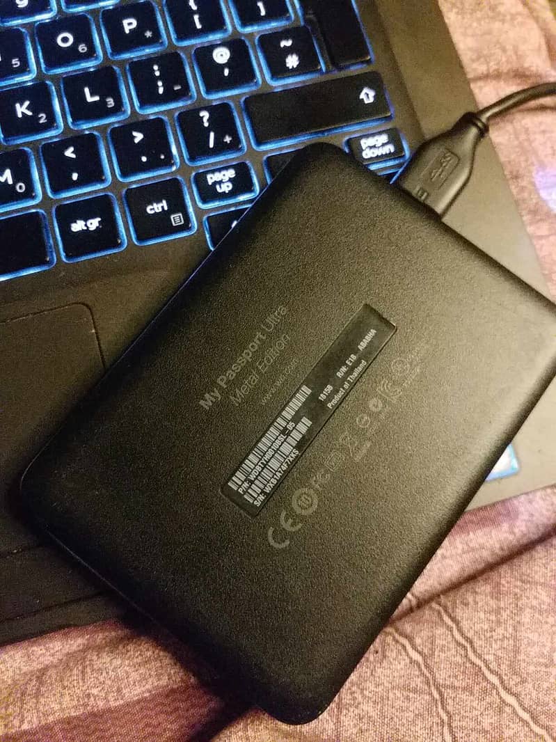 External Hard drive 1TB 1