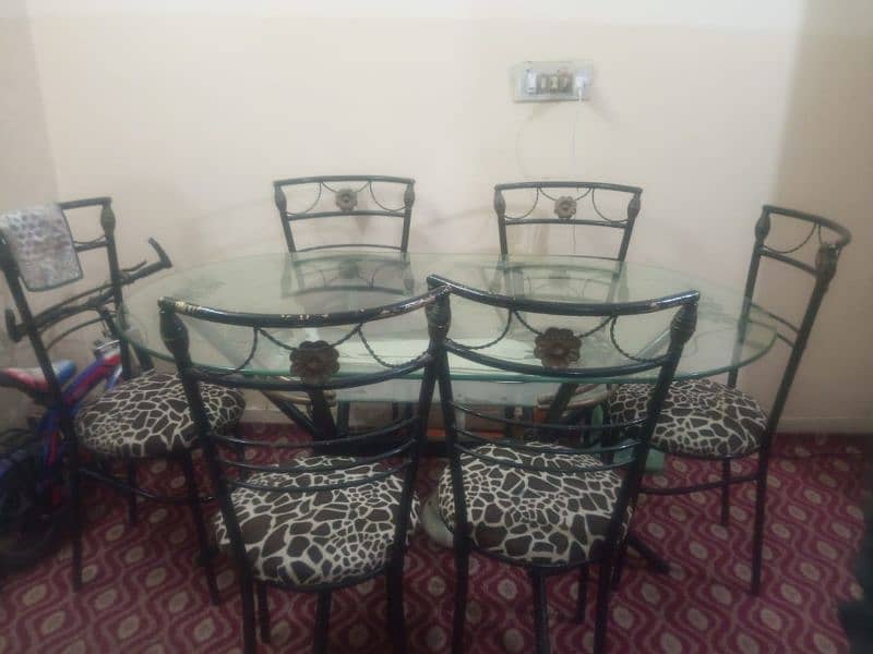 dining table available for sale 0