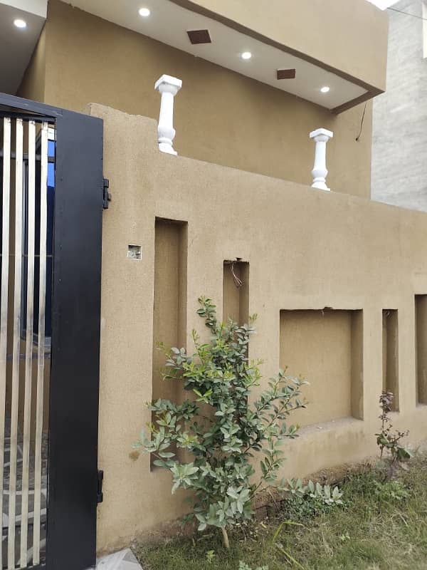 F Block 4 Marla 1.5 Story Use House For Sale Al Rehman Garden Phase-2 1