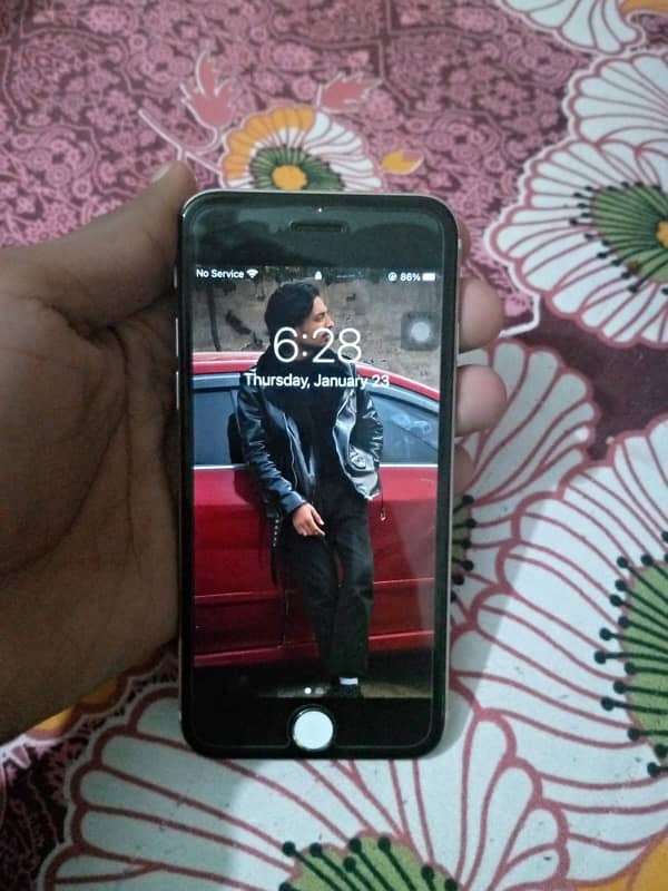 iphone 6s condition 9/10 non pta 3