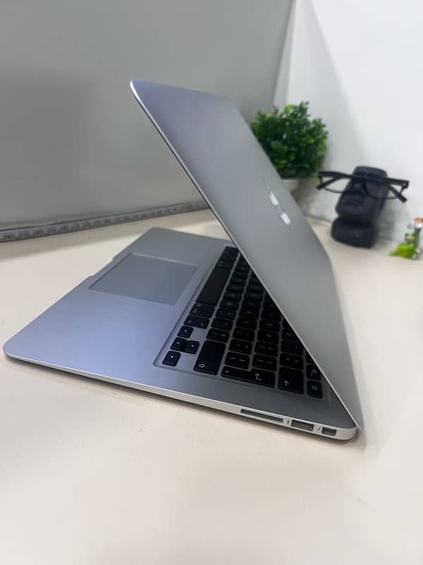 MacBook Air 2017 13.3” 5