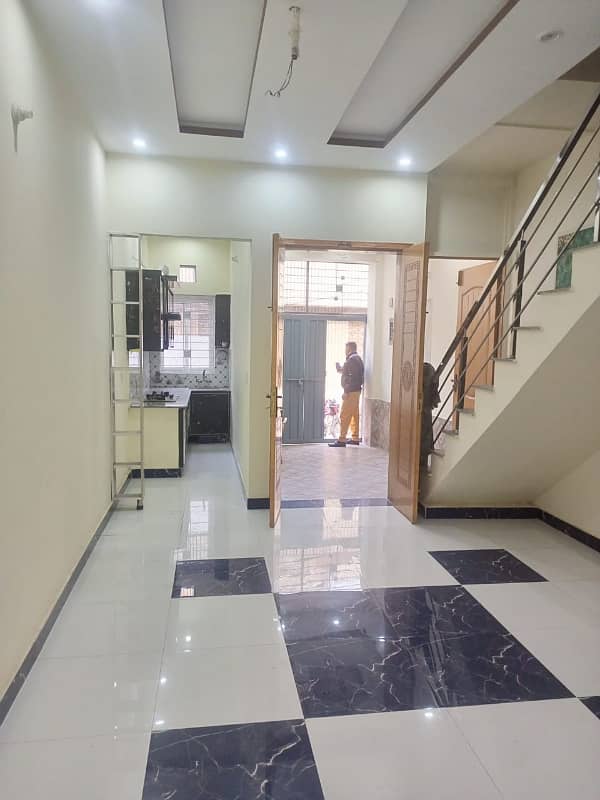 3 Marla Triple Storey House For Sale 6