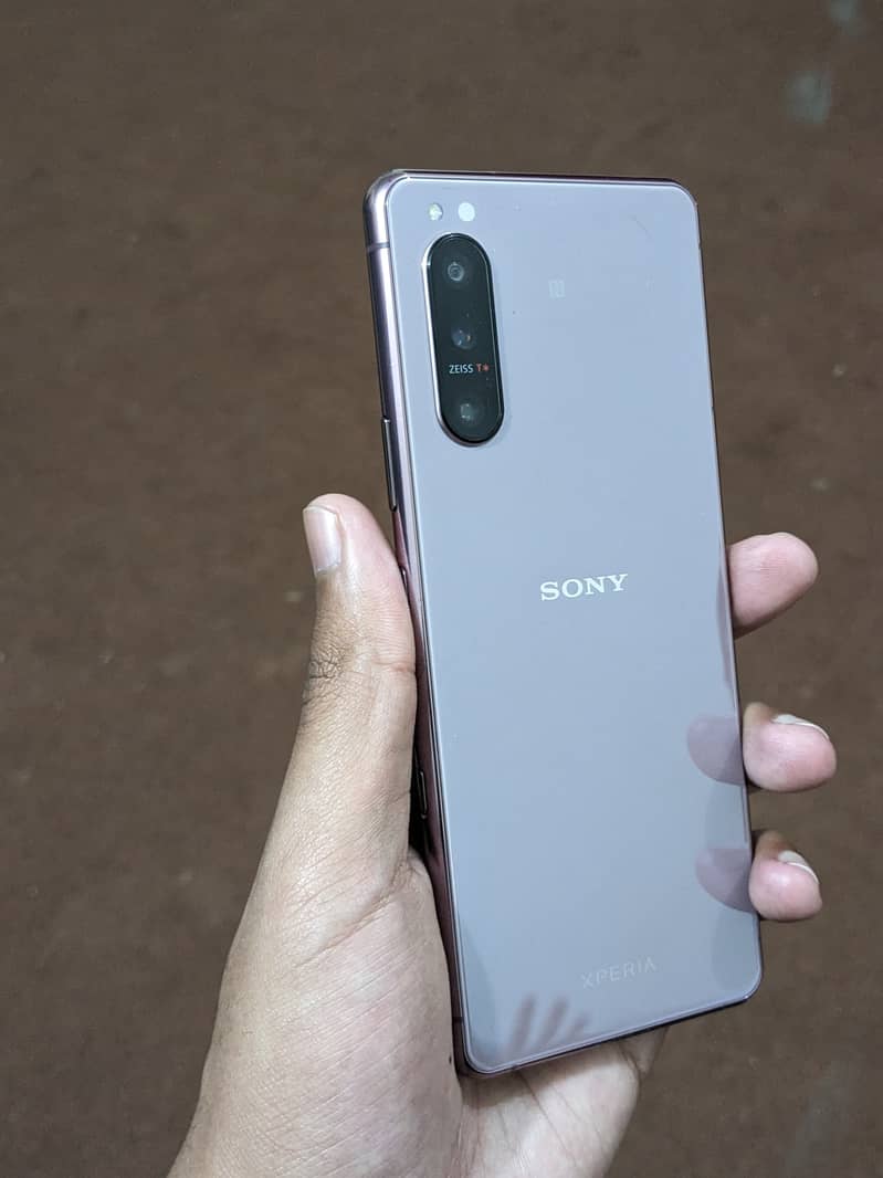 Sony Xperia 5 mark 2 0