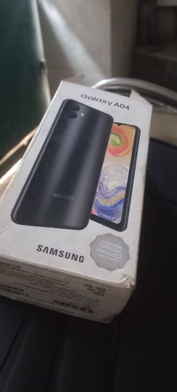 samsung galaxy a04 with box ofical pruve 3