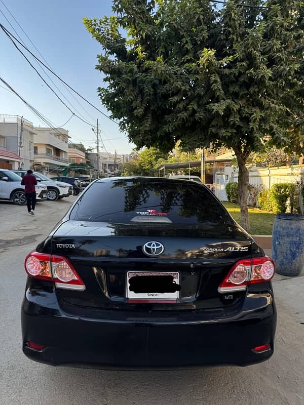 Toyota Corolla Altis 2009 3