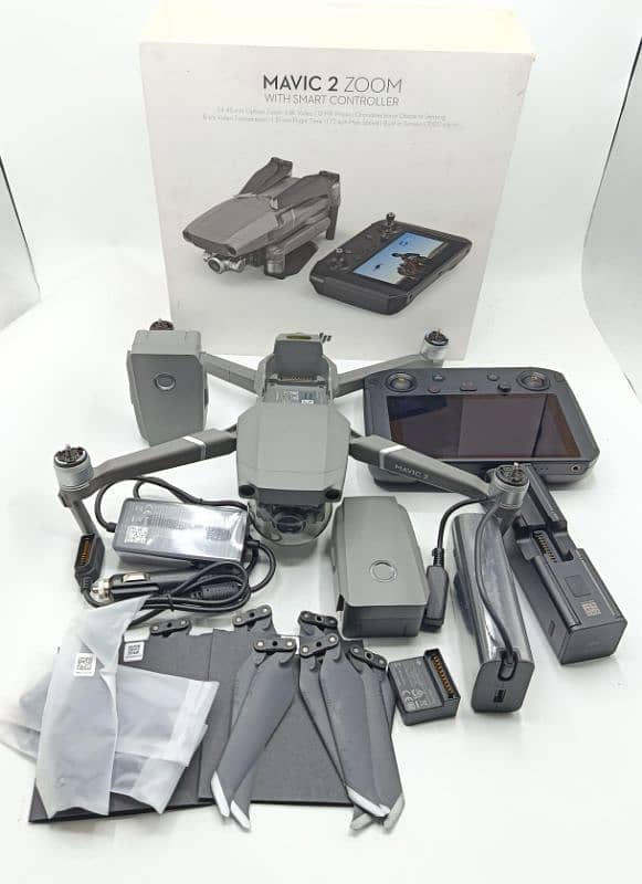 Dji Mavic 2 Zoom with smart controller combo with 2 batteries 1