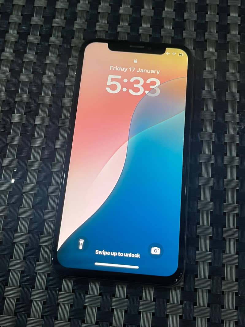 iPhone XS Non PTA 1