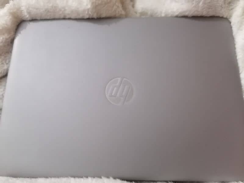 HP elitebook 840 g3 i5 6th gen 8/256 0