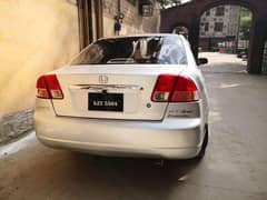 Honda Civic Oriel 2005