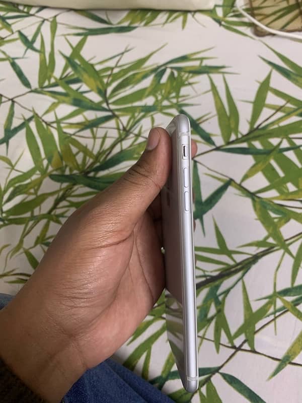 iPhone 8 Plus 256GB PTA Approved 6