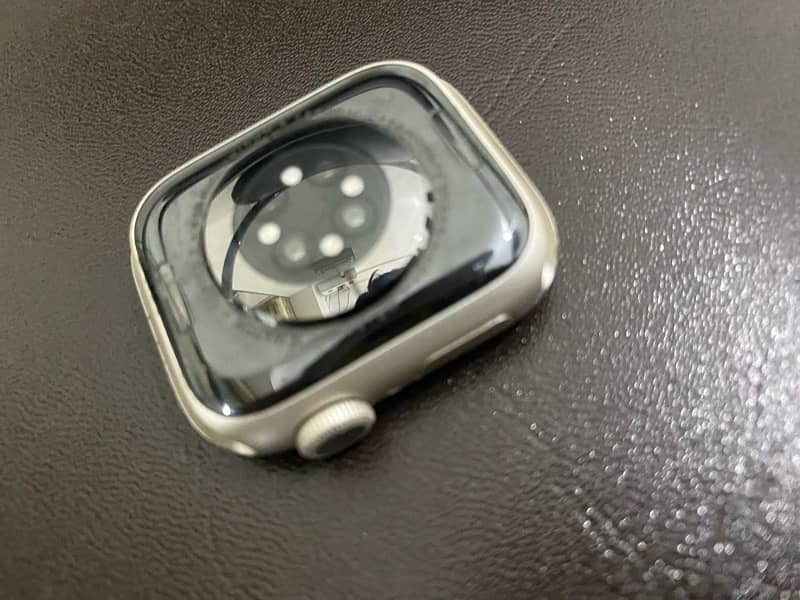 APPLE WATCH SERIES 7 41mm 8