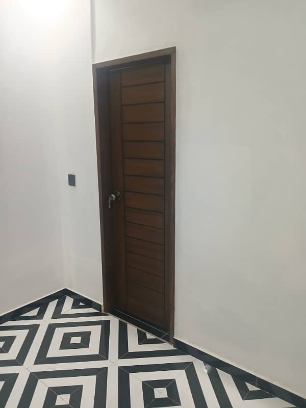 Furnished Flat available for Rent. . . Johar Mor KHI. 3