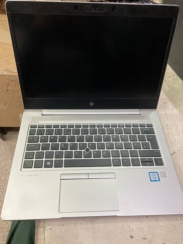 Hp Elite Book 830 G5 1