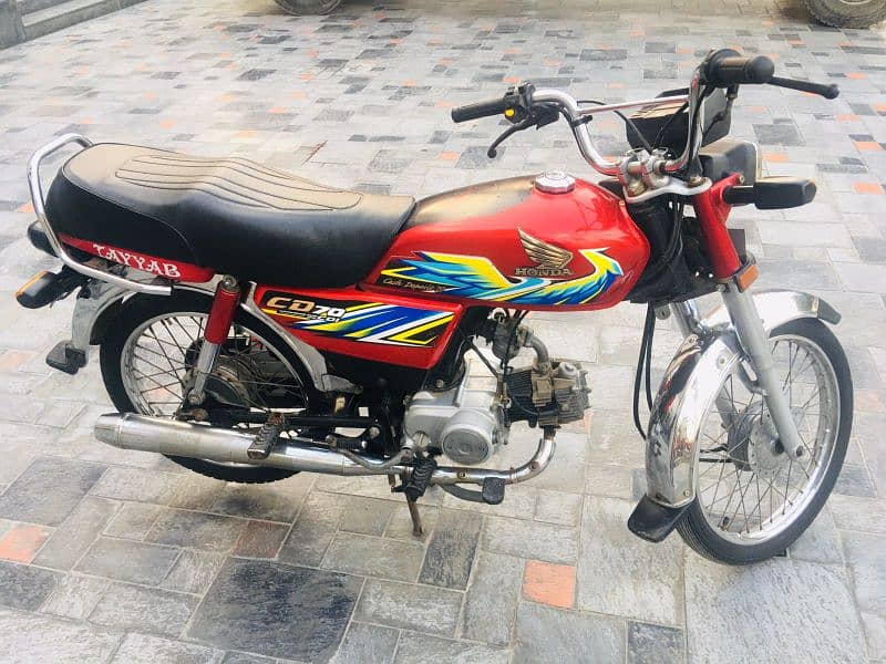 Honda 70 21 model for sale. 4