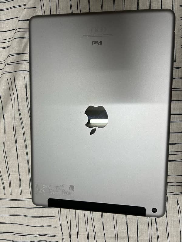 Ipad 6th generation 2