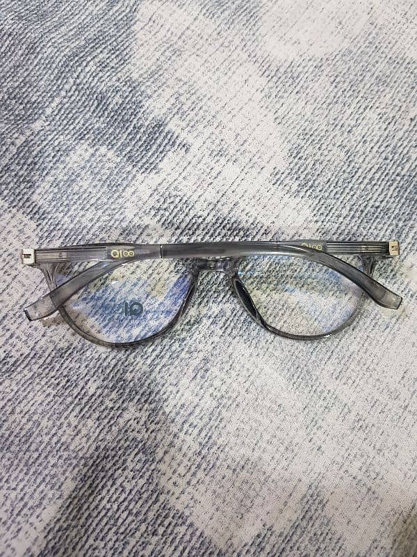 Chashma frame for sale. 1