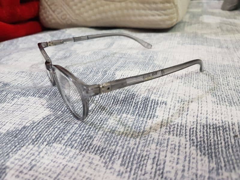 Chashma frame for sale. 2