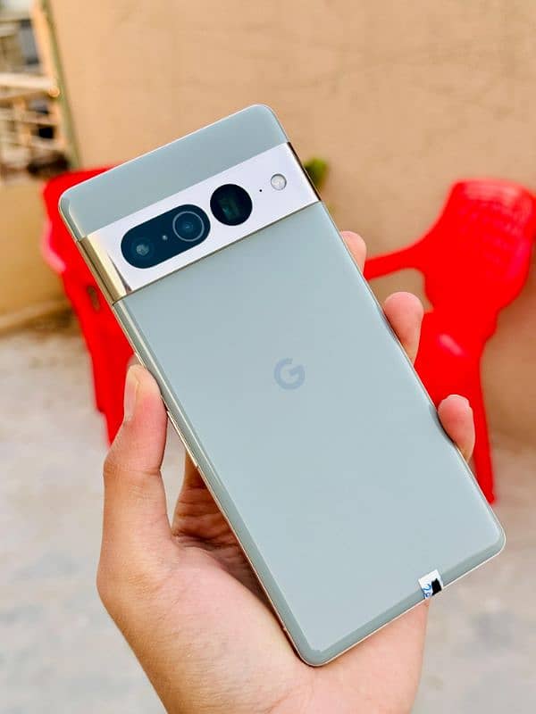 Google pixel 7PRO 5G 1