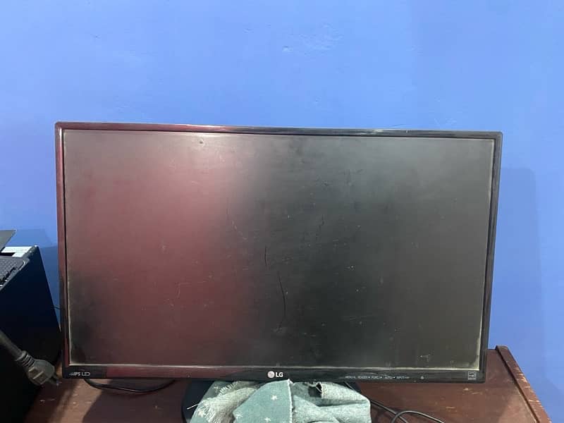 PC for Sale: i7 6gen, 4gb ram 480ssd 2tb hdd 2