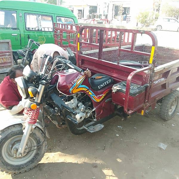 United Loader Rickshaw 1