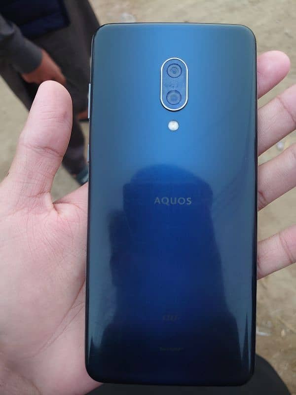 Aquos zero 2 6