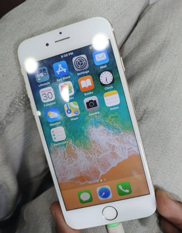 iphone 6 64GB PTA APPROVED 1