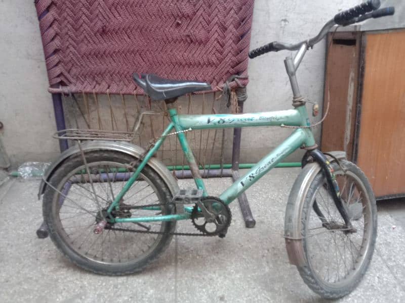 20 inch cycle urgent sale Karni hai 0