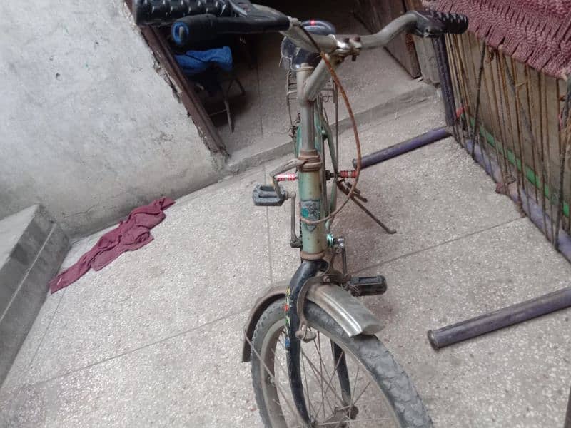 20 inch cycle urgent sale Karni hai 3