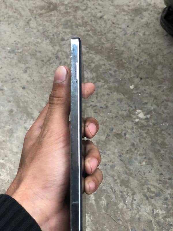 all ok tecno camon 20 16/256 gb exchange possible with iphone 11 or 12 2