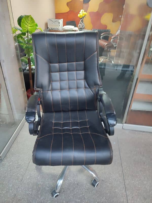 Office chairs for sale 1