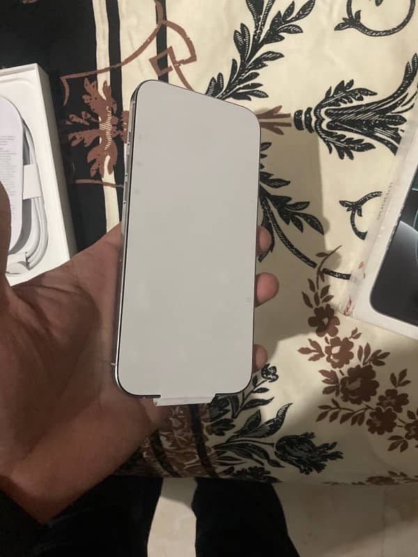 iphone 16 pro max white physical sim 256 non active 2