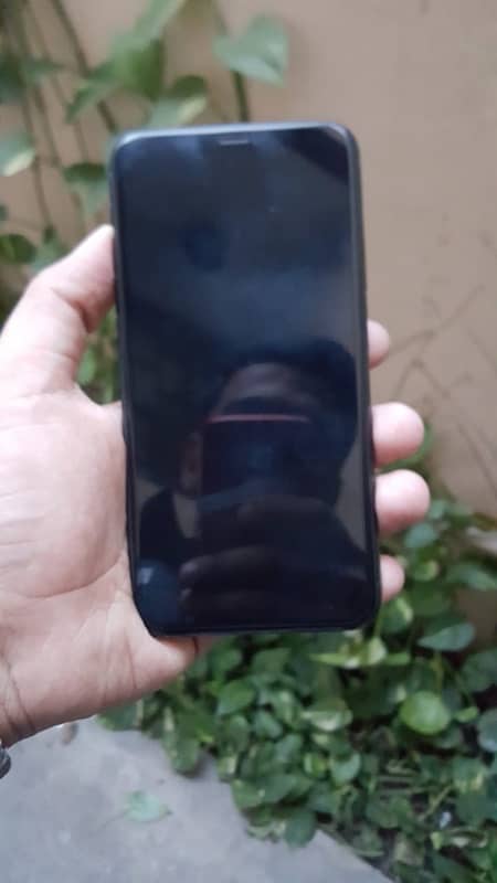 iPhone 11 Pro Max nonpta 0