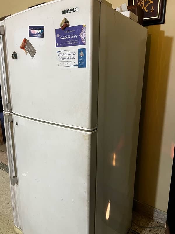 HITACHI fridge 3