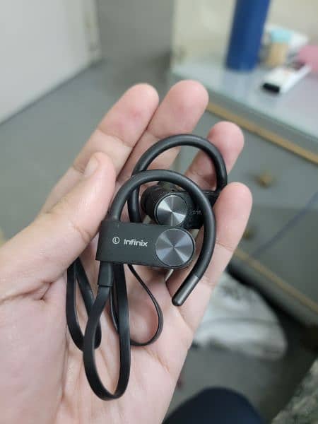 infinix bluetooth headphones 0