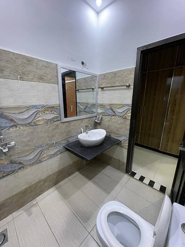 08 Marla Luxury Non Furnished House Available For Rent Available In Bahria Town Lahore 13